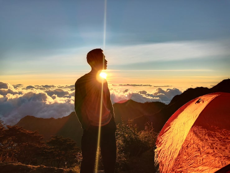 https://hilltopcamplembang.com/tempat-camping-di-lembang-bandung-murah/