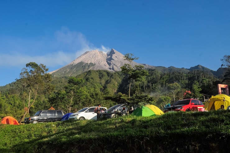 hilltop camp lembang