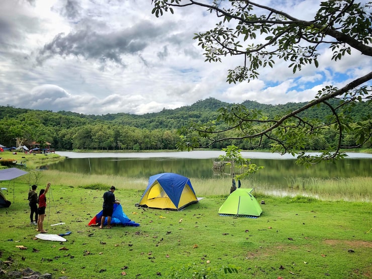 tempat camping di lembang murah